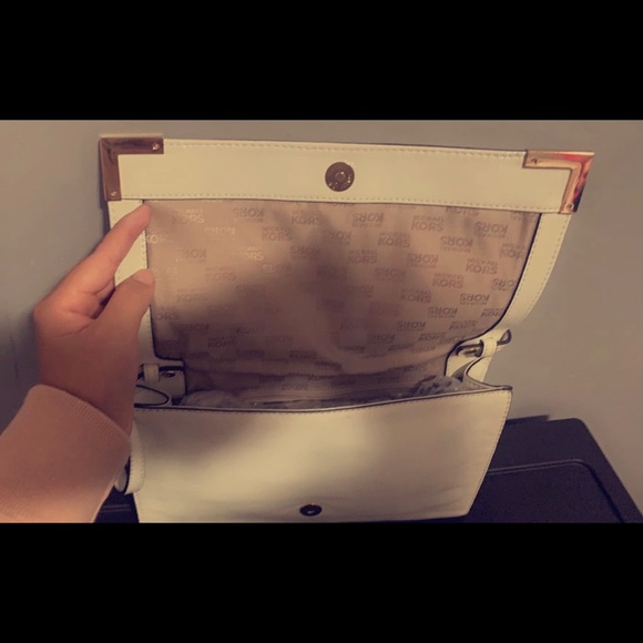 SOLD‼️‼️Michael Kors large clutch/shoulder bag - Picture 3 of 6